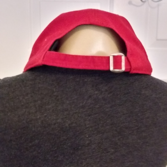 Caps - Picture 14 of 16